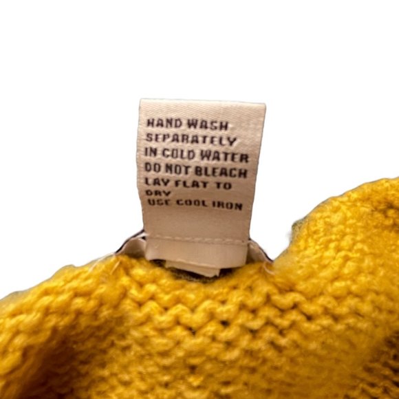 escio Gold Mustard Yellow Women's Knit Sweater Vest Size M - Picture 7 of 8